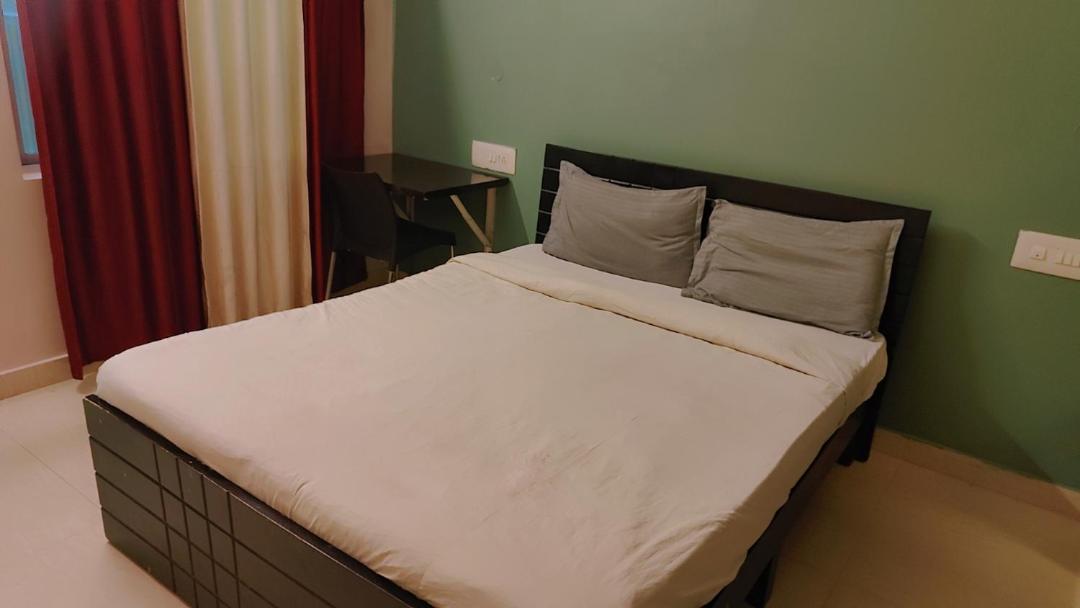 Metro Suites Bangalore Eksteriør bilde