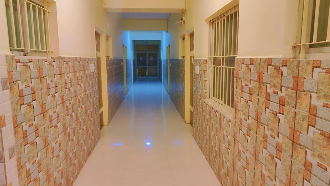 Metro Suites Bangalore Eksteriør bilde